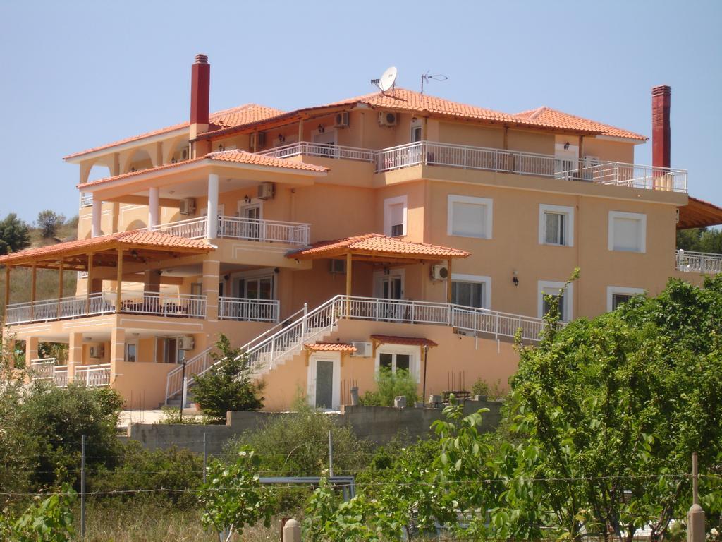 Grand Beach Hotel Limenária Kültér fotó